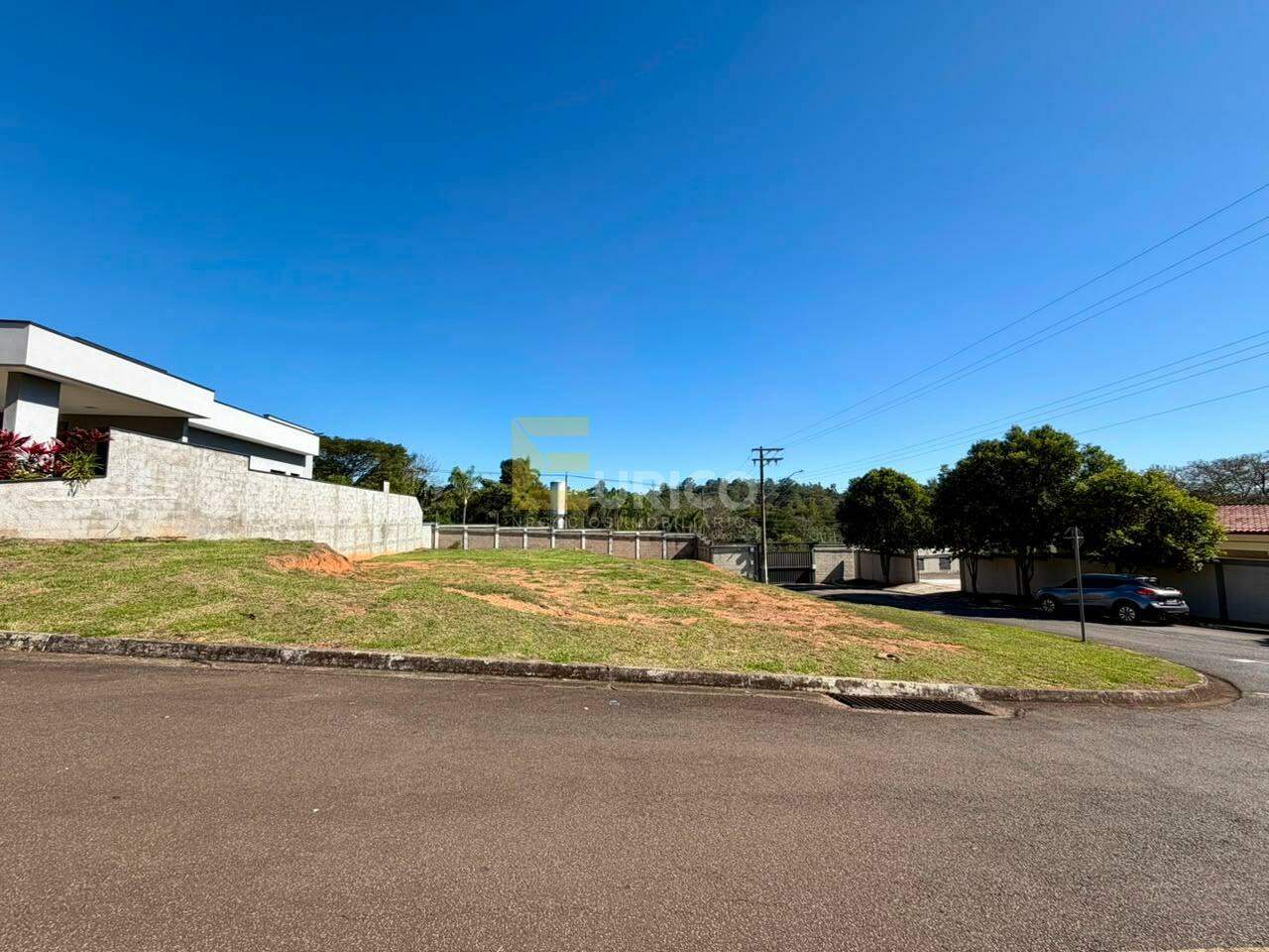 Terreno em Condomínio à venda no Condomínio Residencial Querência em Valinhos/SP: