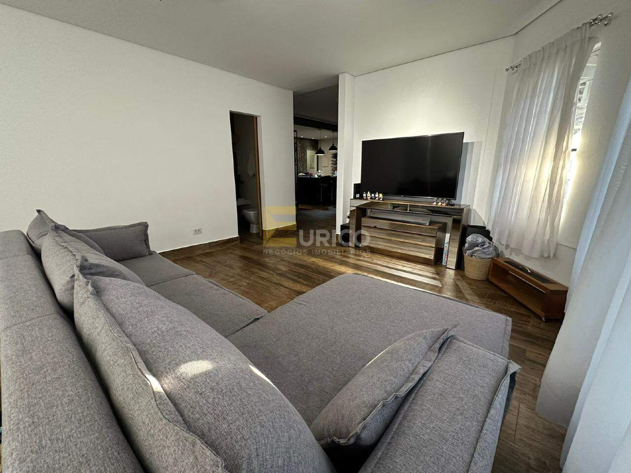 Casa em condomínio à venda no Condomínio Estância Marambaia em Vinhedo/SP: 