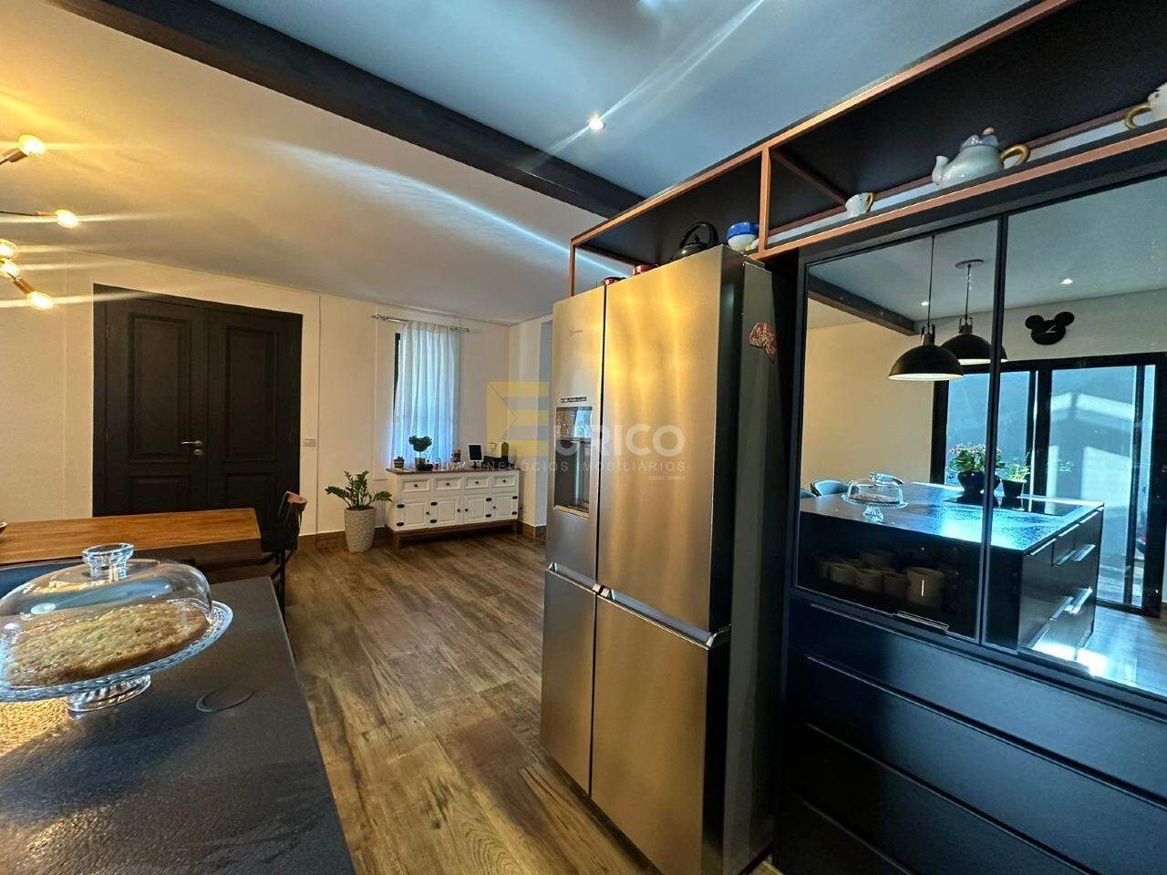 Casa em condomínio à venda no Condomínio Estância Marambaia em Vinhedo/SP: 