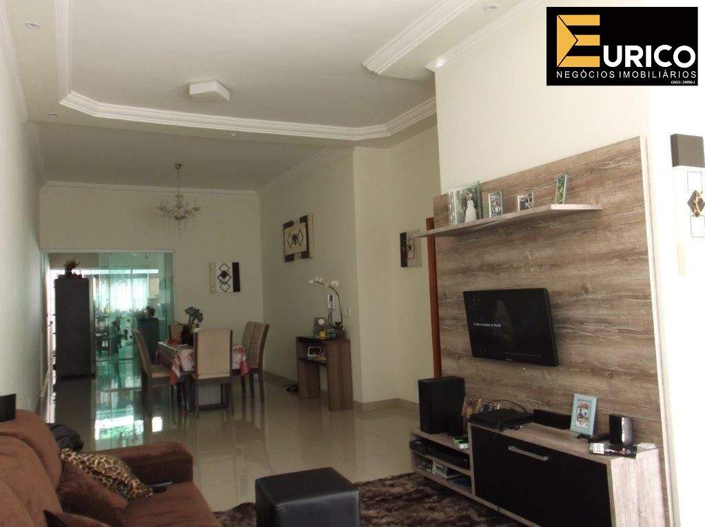 Casa à venda no Parque Nova Suíça em Valinhos/SP: Foto 01