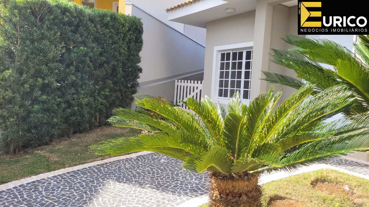 Casa em condomínio à venda no Condomínio Residencial Villaggio Fiorentino em Valinhos/SP: Portão lateral que dá acesso à área gourmet e quin