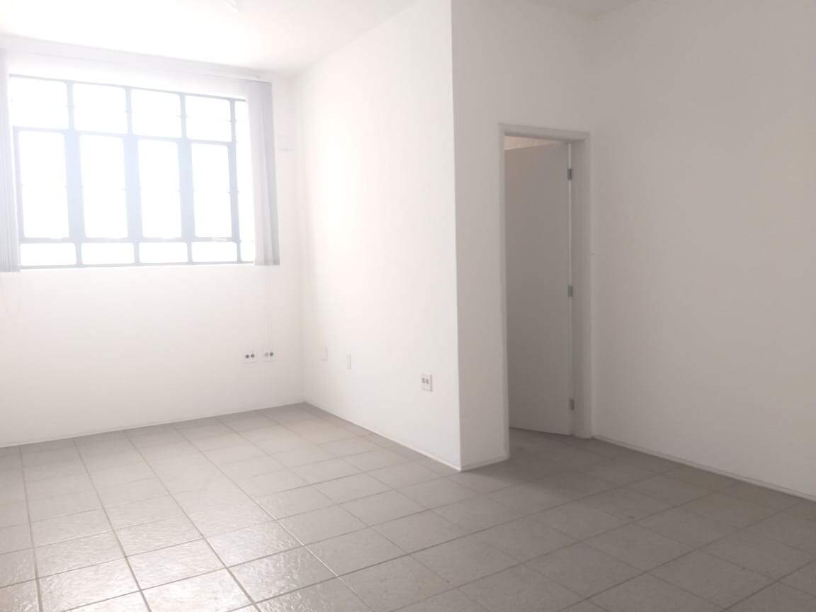 Sala para aluguel no Jardim Primavera em Valinhos/SP: Foto 09