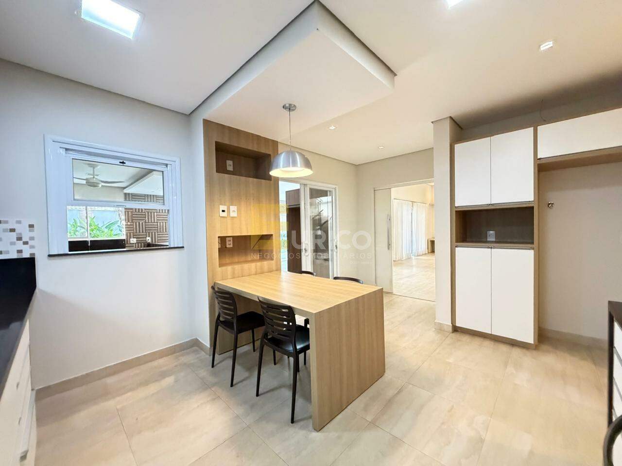 Casa em condomínio para aluguel no Condomínio Reserva das Palmeiras em Valinhos/SP: