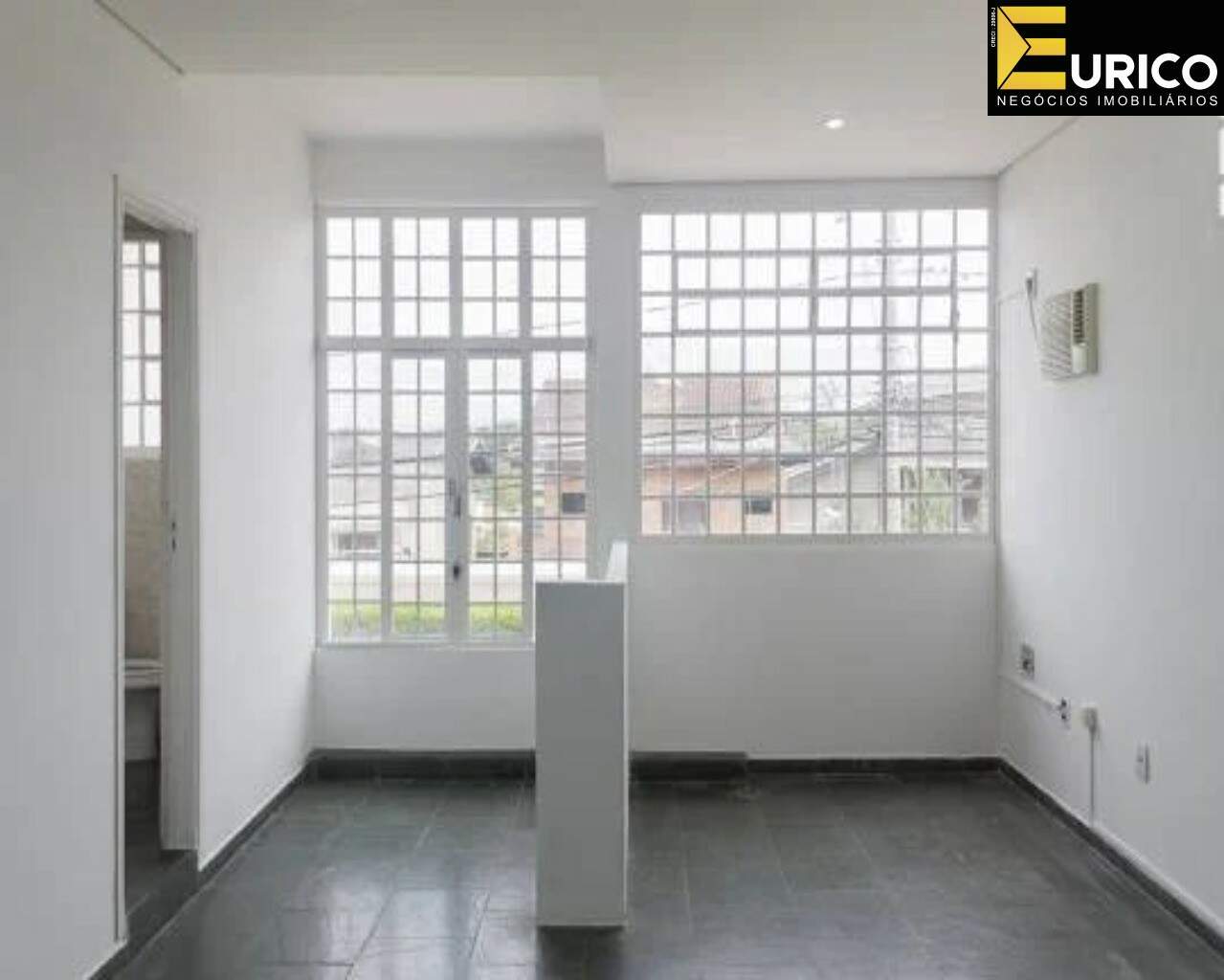 Sala para aluguel no Jardim Paiquere em Valinhos/SP: Foto 01