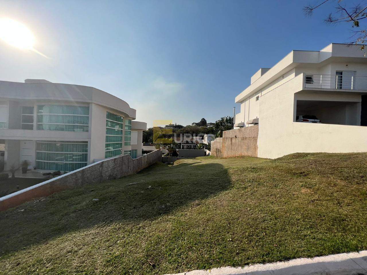 Terreno à venda no Centro em Vinhedo/SP: 