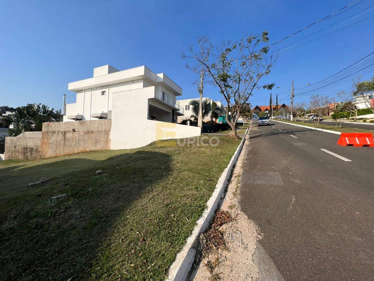 Terreno à venda no Centro em Vinhedo/SP: 