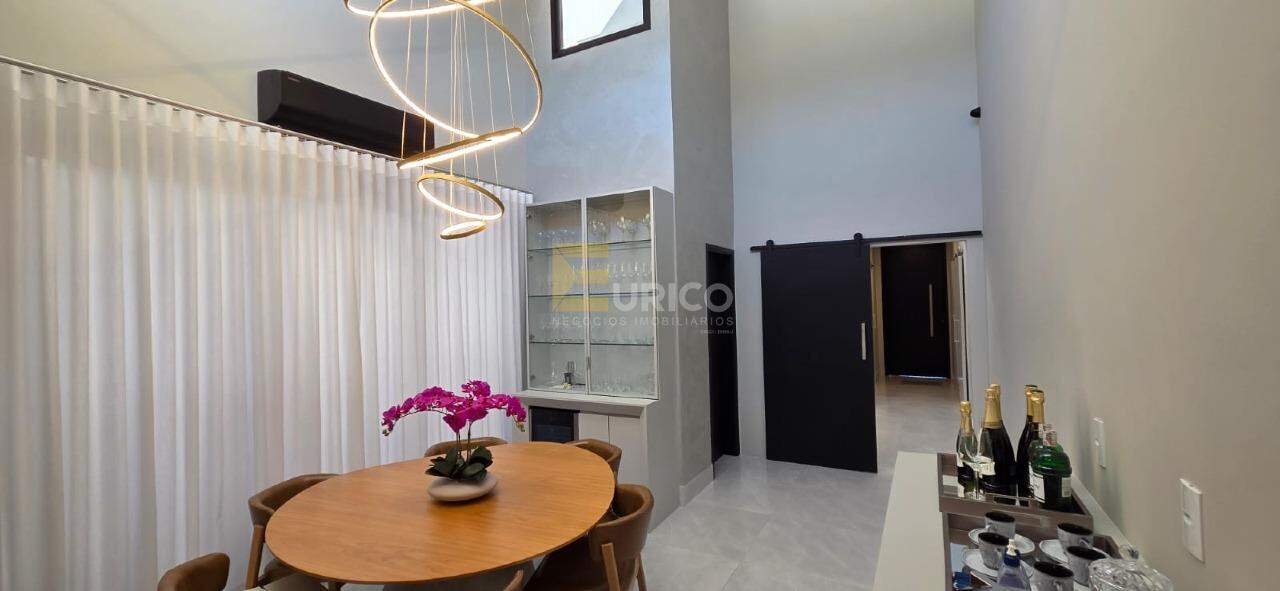 Casa em condomínio à venda no Reserva dos Vinhedos em Louveira/SP: 