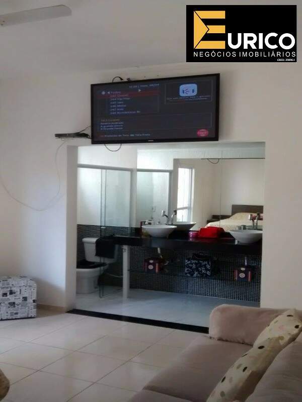 Casa à venda no Centro em Vinhedo/SP: Foto 03