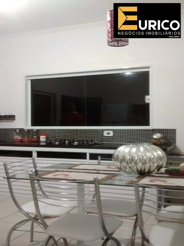 Casa à venda no Centro em Vinhedo/SP: Foto 05