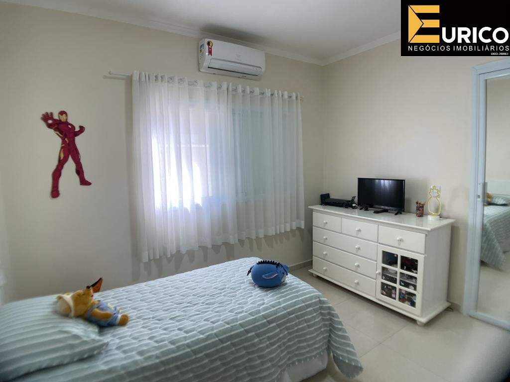 Casa em condomínio à venda no Condomínio Bosque dos Cambarás em Valinhos/SP: Quarto Suíte americana 1