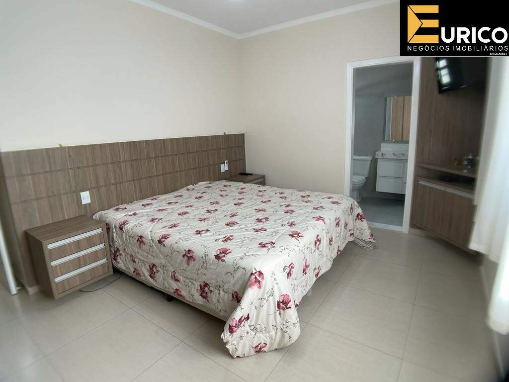 Casa em condomínio à venda no Condomínio Bosque dos Cambarás em Valinhos/SP: Suíte Casal