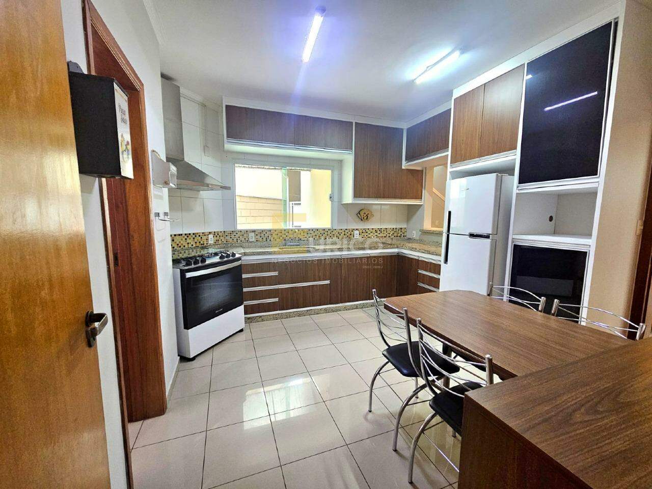 Casa em condomínio para aluguel no Condomínio Jardim America em Vinhedo/SP: 