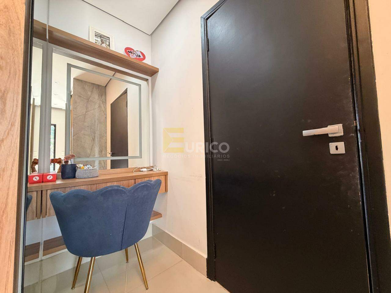 Casa em condomínio à venda no Condomínio Reserva dos Vinhedos em Louveira/SP: