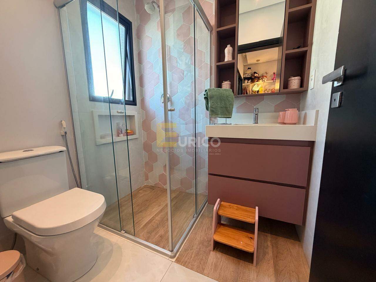 Casa em condomínio à venda no Condomínio Reserva dos Vinhedos em Louveira/SP: