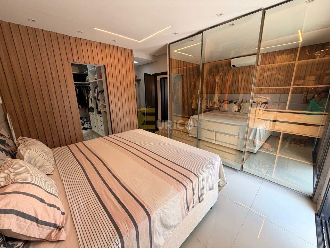 Casa em condomínio à venda no Condomínio Reserva dos Vinhedos em Louveira/SP: