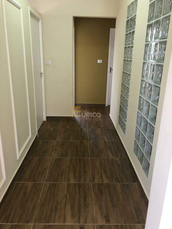 Casa à venda no Centro em Vinhedo/SP: 