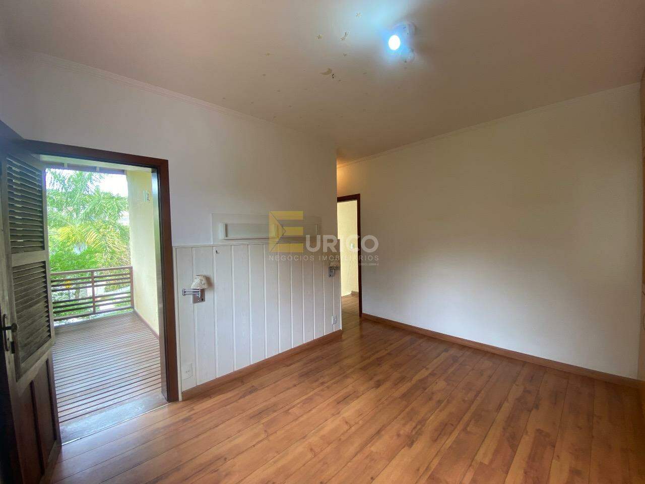 Casa em condomínio à venda no Condomínio Recanto dos Paturis em Vinhedo/SP: 