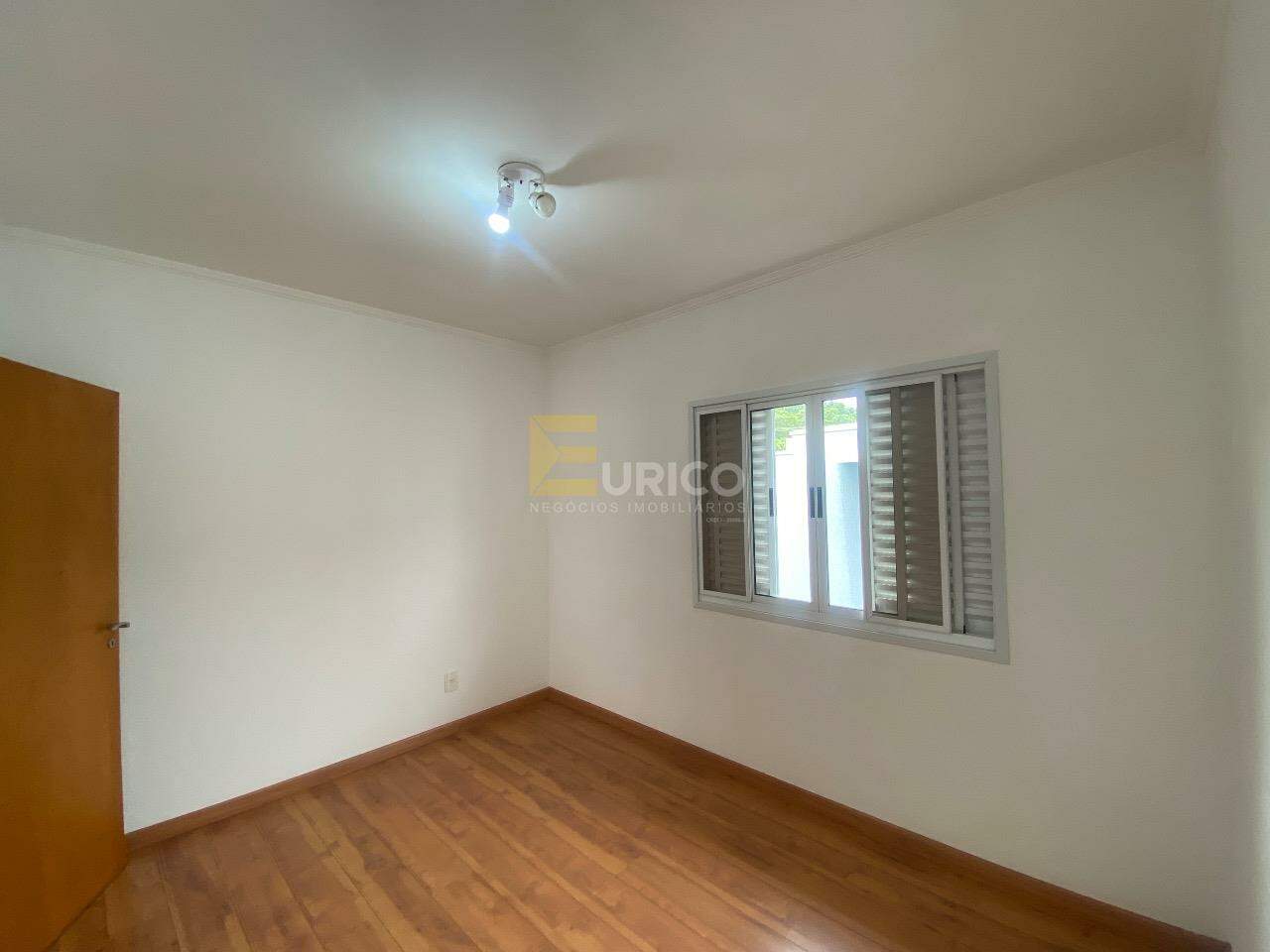 Casa em condomínio à venda no Condomínio Recanto dos Paturis em Vinhedo/SP: 