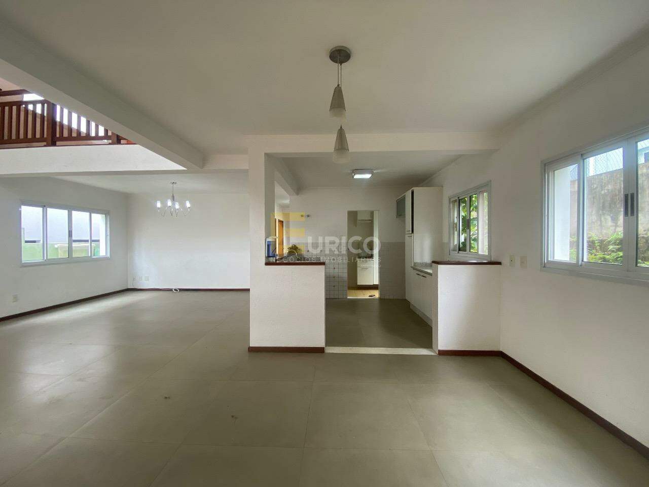 Casa em condomínio à venda no Condomínio Recanto dos Paturis em Vinhedo/SP: 