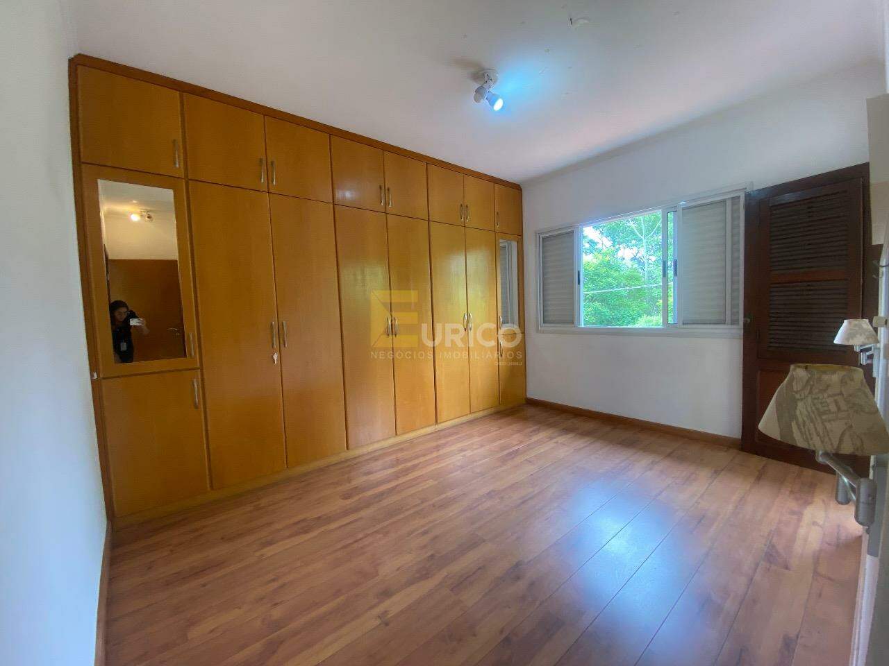 Casa em condomínio à venda no Condomínio Recanto dos Paturis em Vinhedo/SP: 