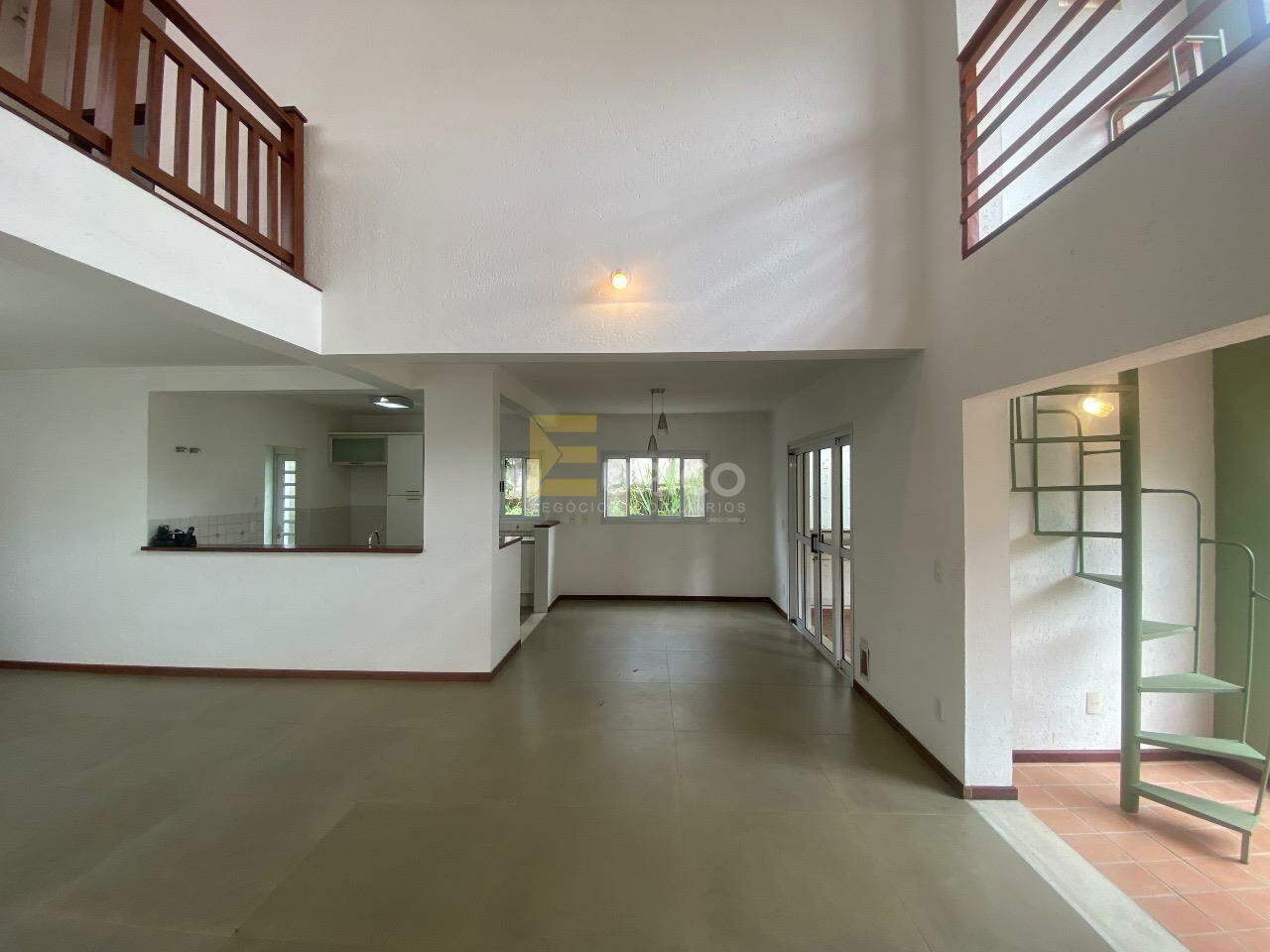 Casa em condomínio à venda no Condomínio Recanto dos Paturis em Vinhedo/SP: 