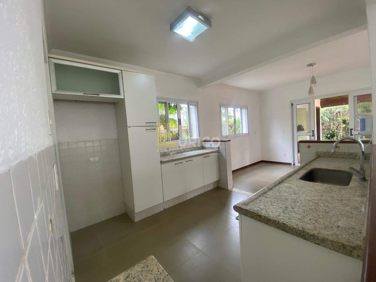 Casa em condomínio à venda no Condomínio Recanto dos Paturis em Vinhedo/SP: 