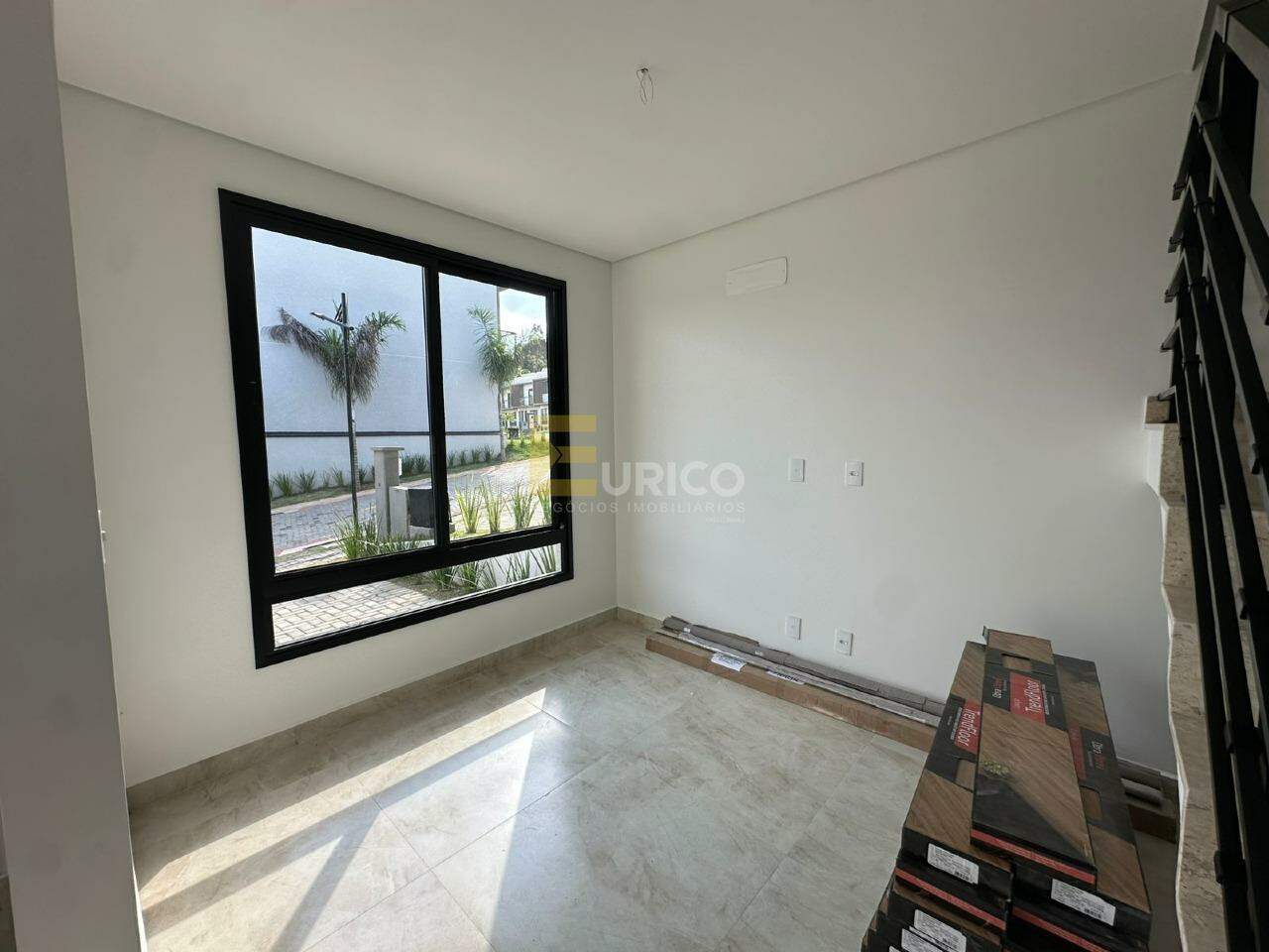 Casa em condomínio à venda no Condomínio Residencial Mont Blanc em Vinhedo/SP: 
