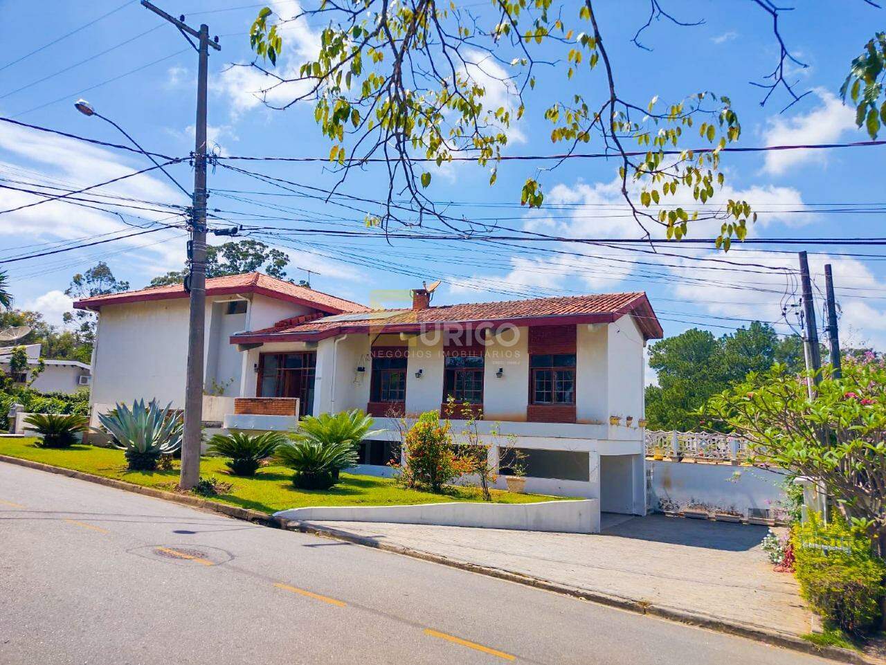 Casa à venda no Condomínio Estância Marambaia em Vinhedo/SP: 