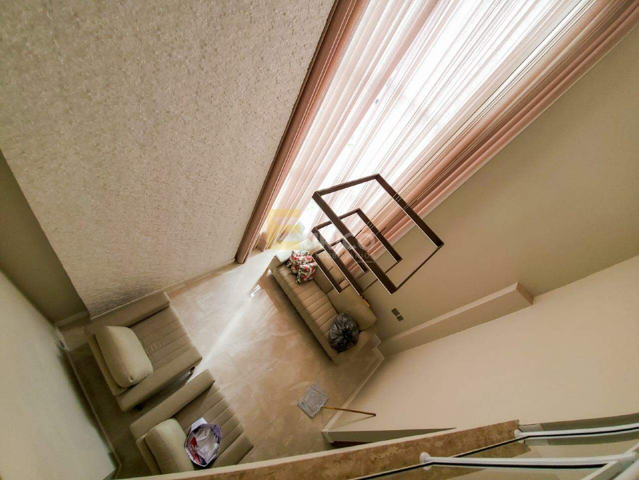 Casa em condomínio à venda no Condomínio Terras de Vinhedo em Vinhedo/SP: