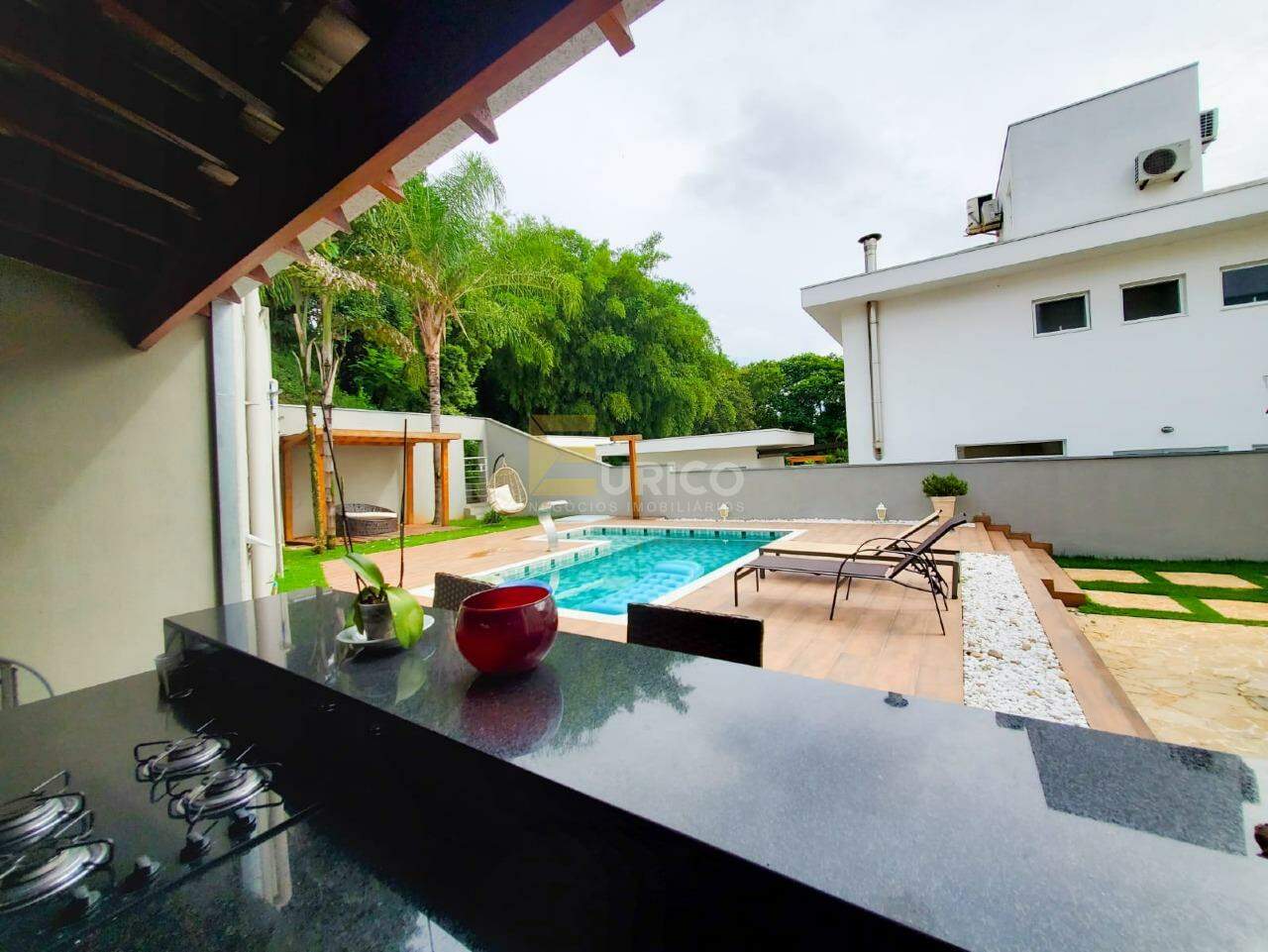 Casa em condomínio à venda no Condomínio Terras de Vinhedo em Vinhedo/SP: