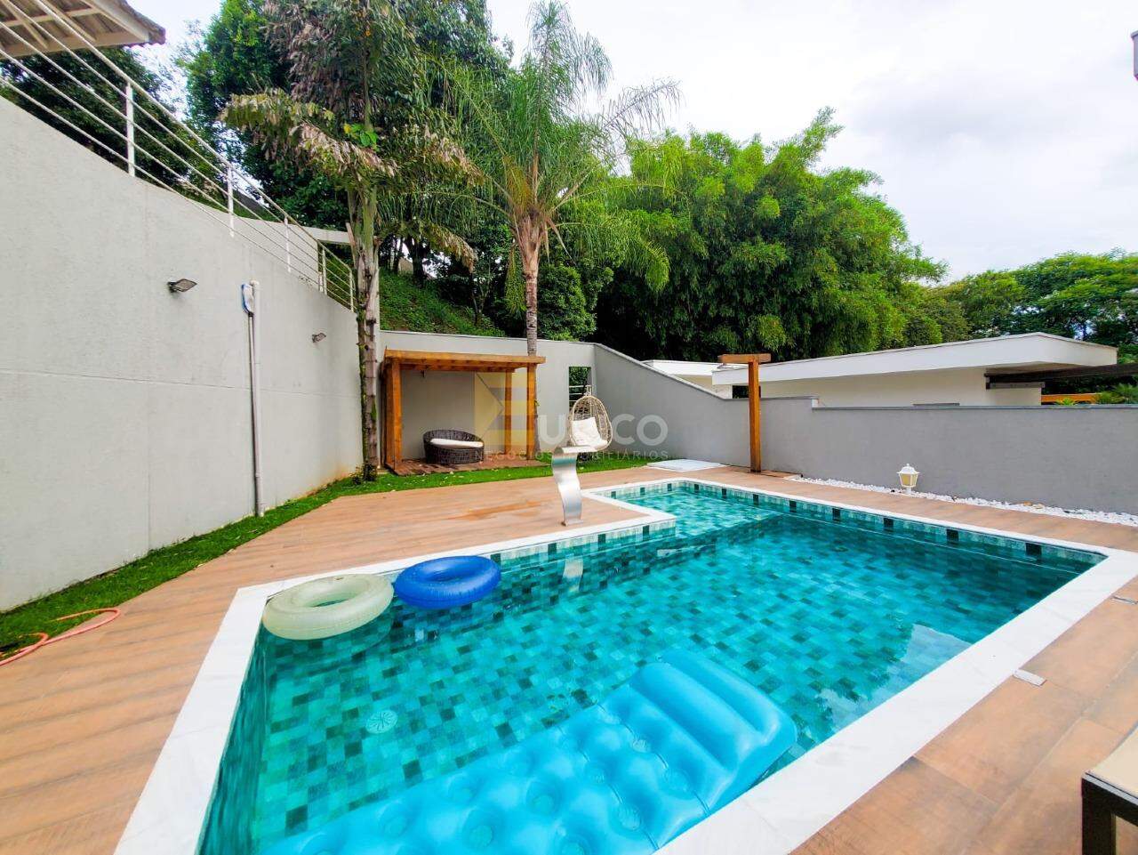 Casa em condomínio à venda no Condomínio Terras de Vinhedo em Vinhedo/SP: