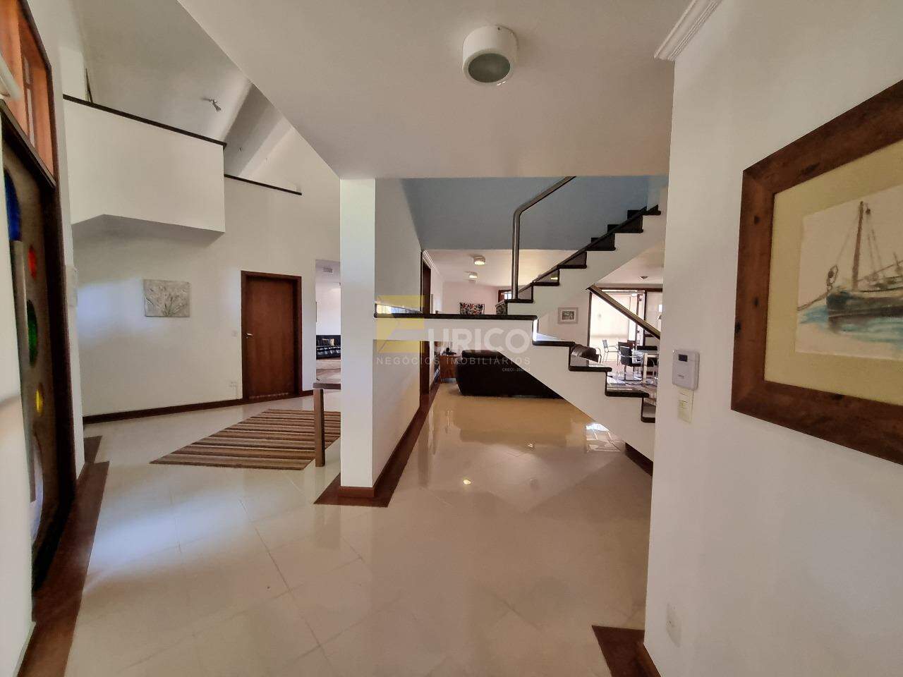 Casa em condomínio à venda no Condomínio Vale da Santa Fé em Vinhedo/SP: Ampla visão