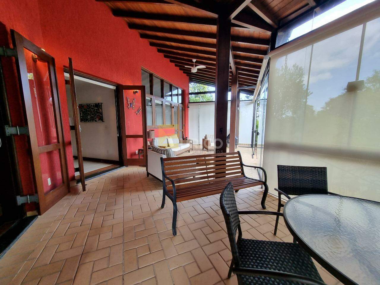 Casa em condomínio à venda no Condomínio Vale da Santa Fé em Vinhedo/SP: Varanda gourmet