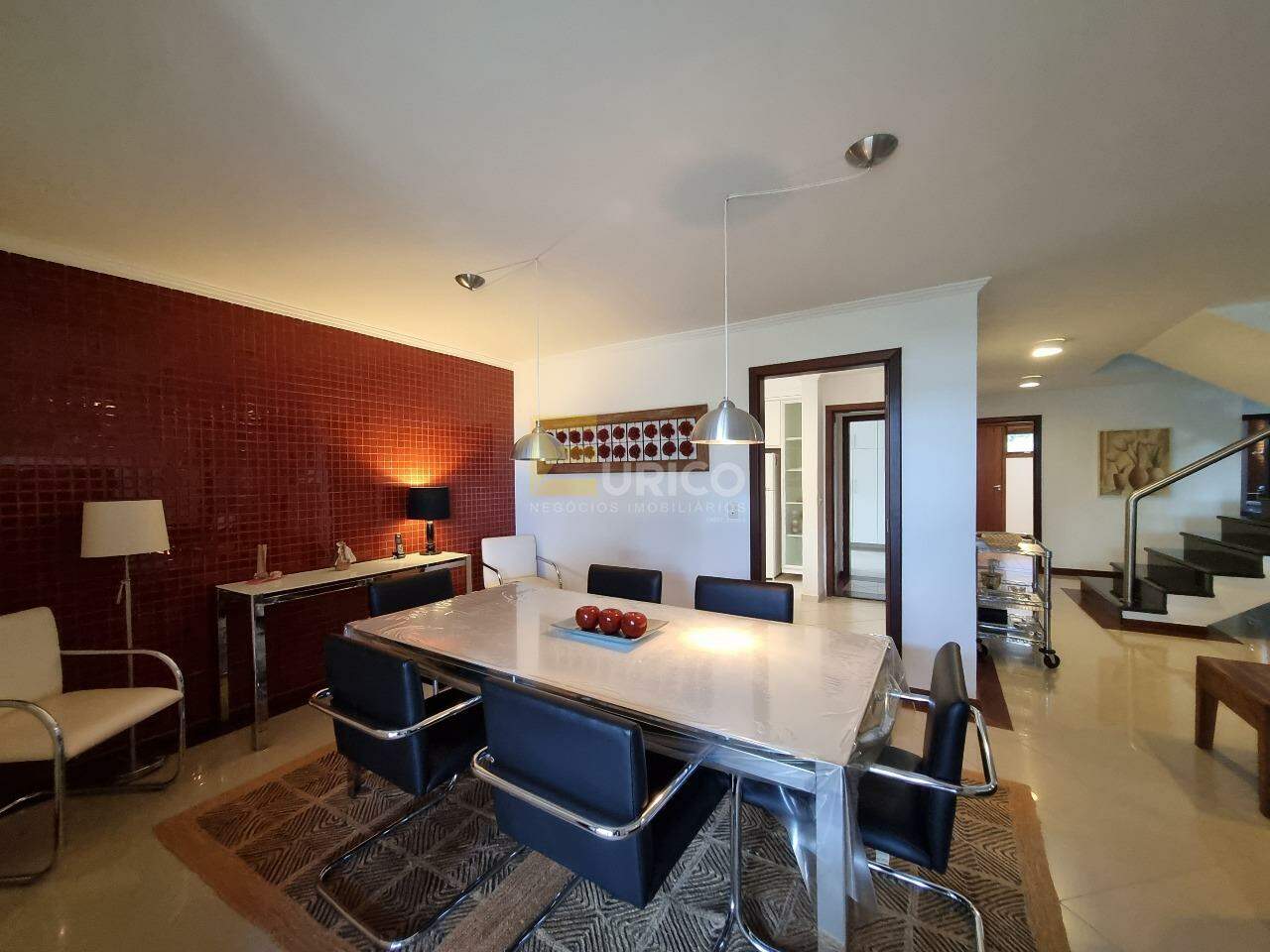 Casa em condomínio à venda no Condomínio Vale da Santa Fé em Vinhedo/SP: sala de jantar 