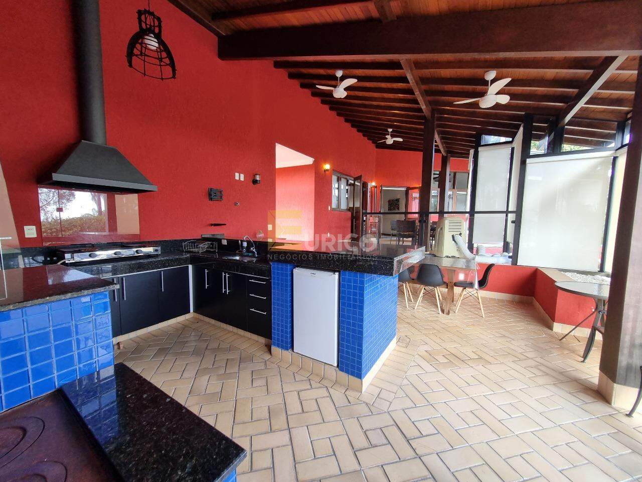 Casa em condomínio à venda no Condomínio Vale da Santa Fé em Vinhedo/SP: Varanda gourmet