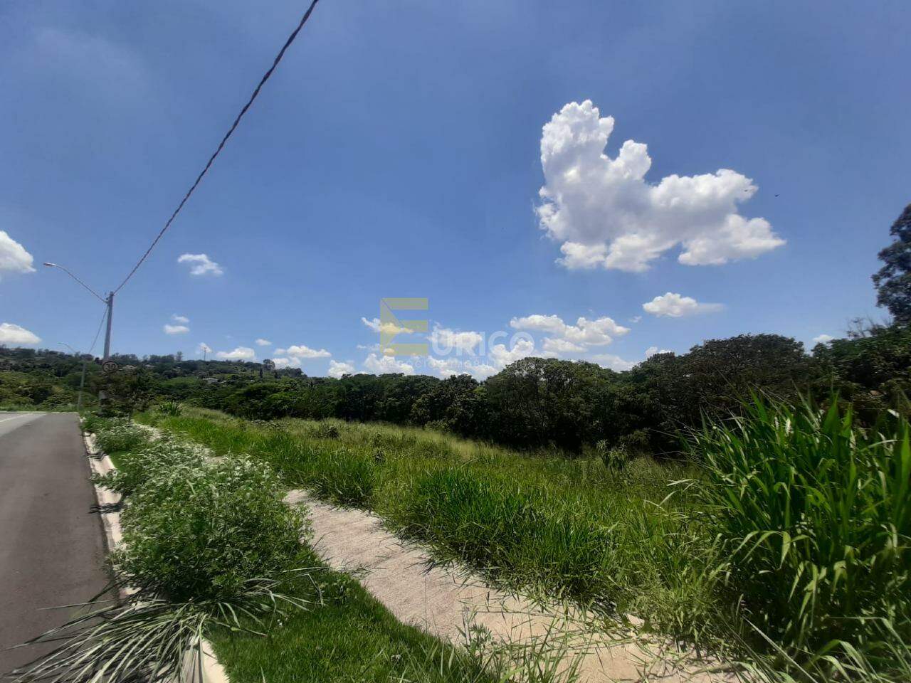 Terreno à venda no Bosque em Vinhedo/SP: 