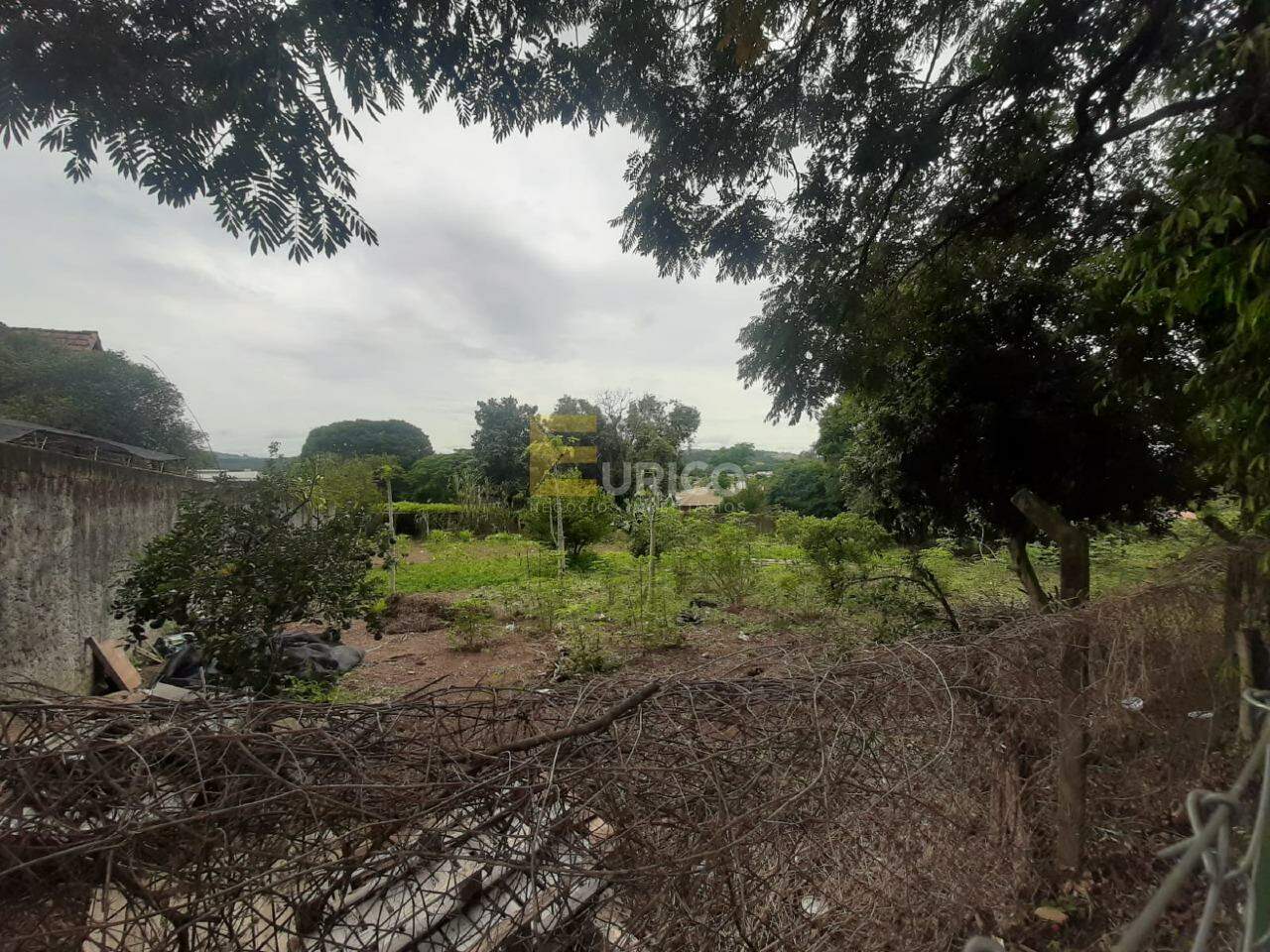 Terreno à venda no Pinheirinho em Vinhedo/SP: 