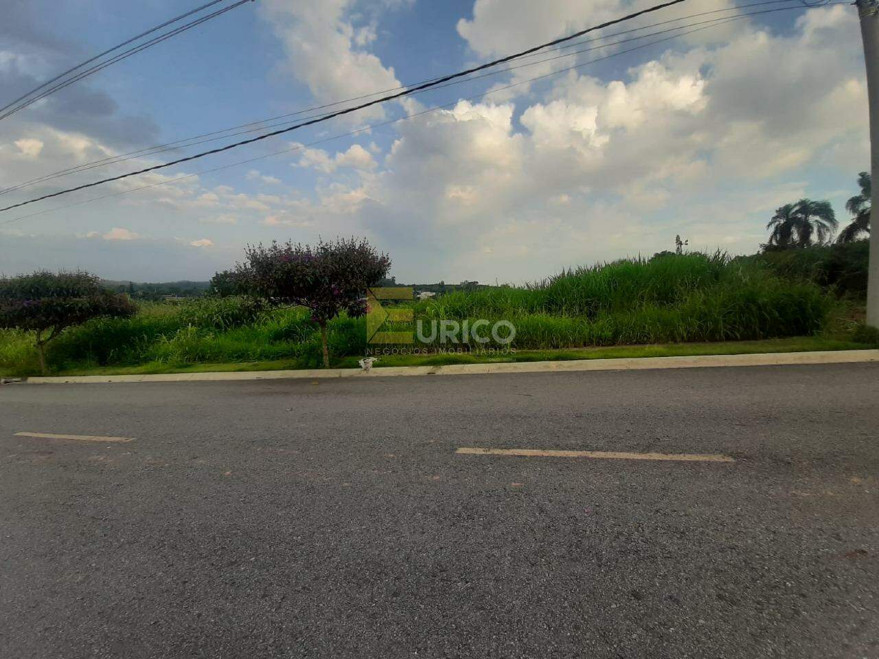 Terreno à venda no Pinheirinho em Vinhedo/SP: 