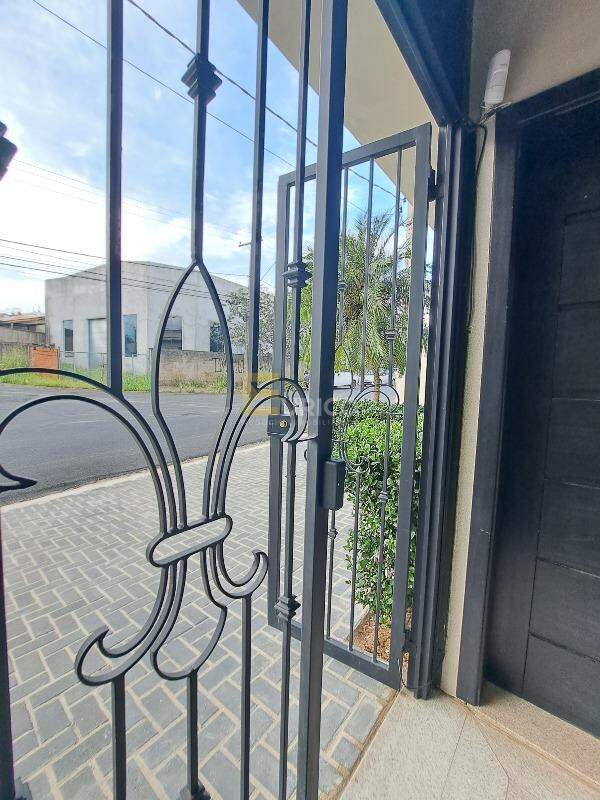 Sala para aluguel no SANTA CRUZ em Valinhos/SP: 