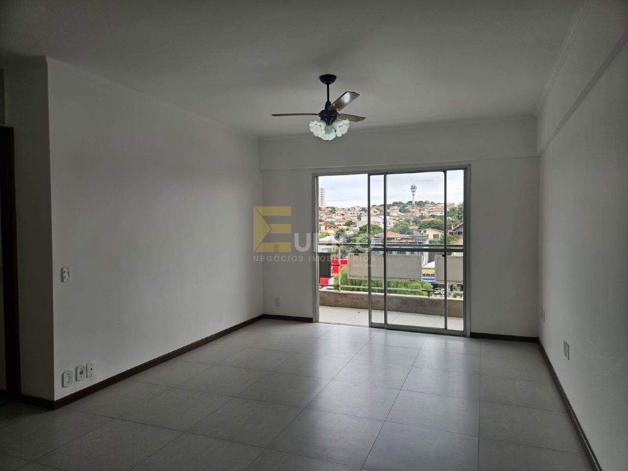Apartamento para aluguel no Condomínio Edifício Veneza em Valinhos/SP: 