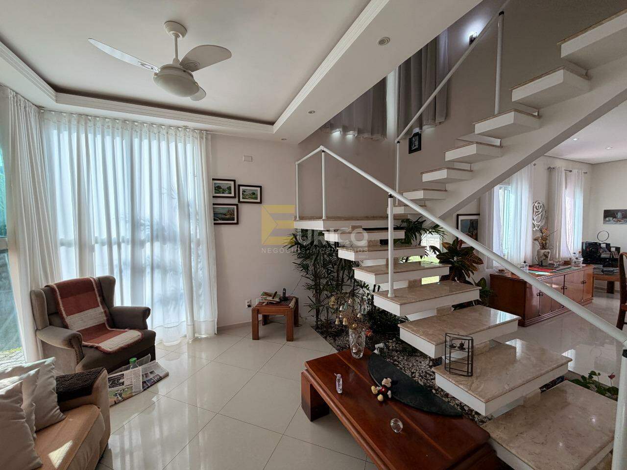 Casa em condomínio à venda no Condomínio Villaggio di Verona em Vinhedo/SP: 