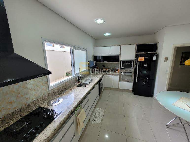 Casa em condomínio à venda no Condomínio Vista Alegre - Sede em Vinhedo/SP: 