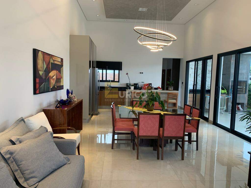 Casa à venda no Pinheirinho em Vinhedo/SP: 