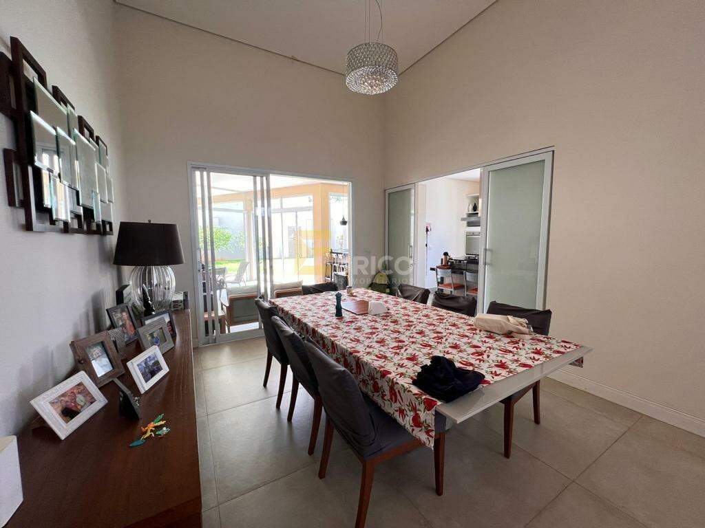 Casa em condomínio à venda no Condomínio Campo de Toscana em Vinhedo/SP: 