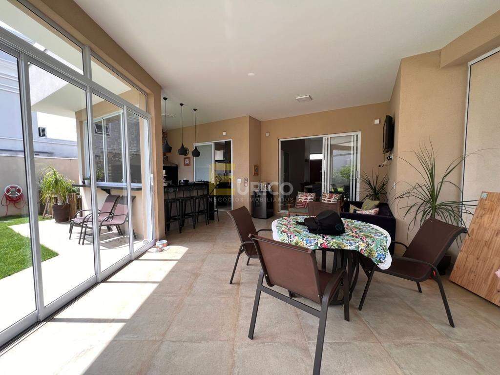 Casa em condomínio à venda no Condomínio Campo de Toscana em Vinhedo/SP: 