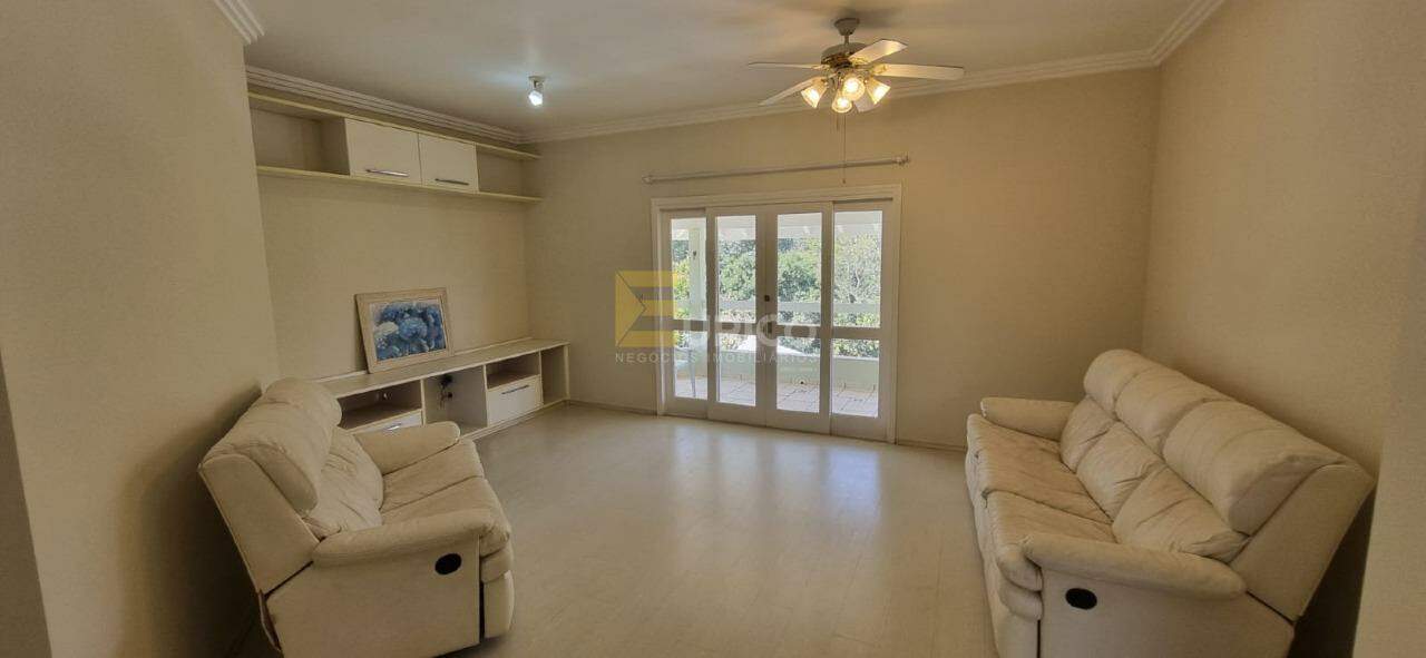 Casa em condomínio à venda no Condomínio Estância Marambaia em Vinhedo/SP: