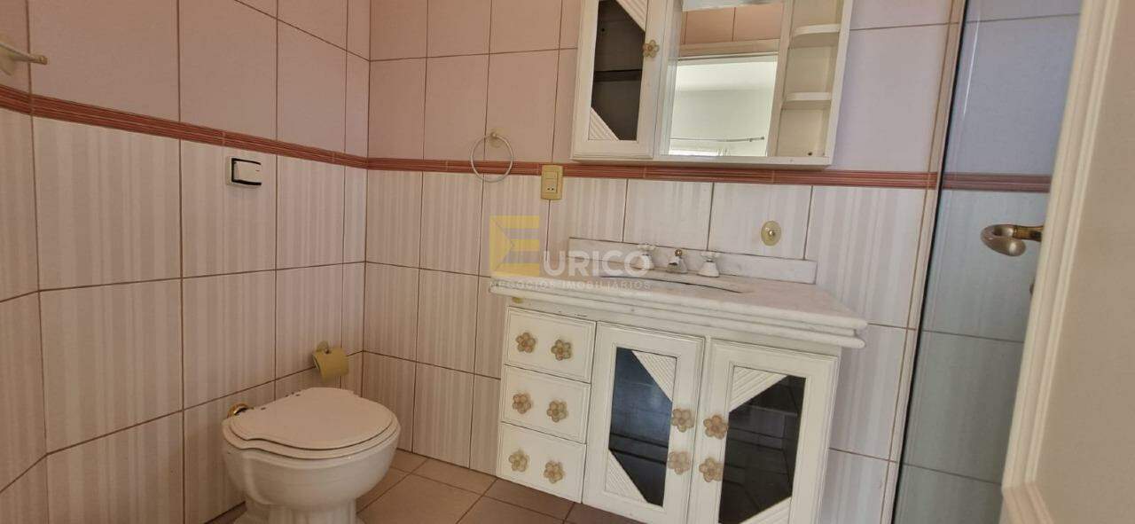 Casa em condomínio à venda no Condomínio Estância Marambaia em Vinhedo/SP: