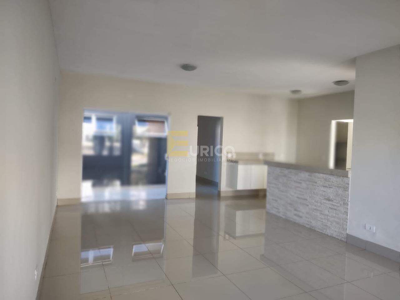 Casa em condomínio à venda no Condomínio Portal do Bosque em Louveira/SP: 