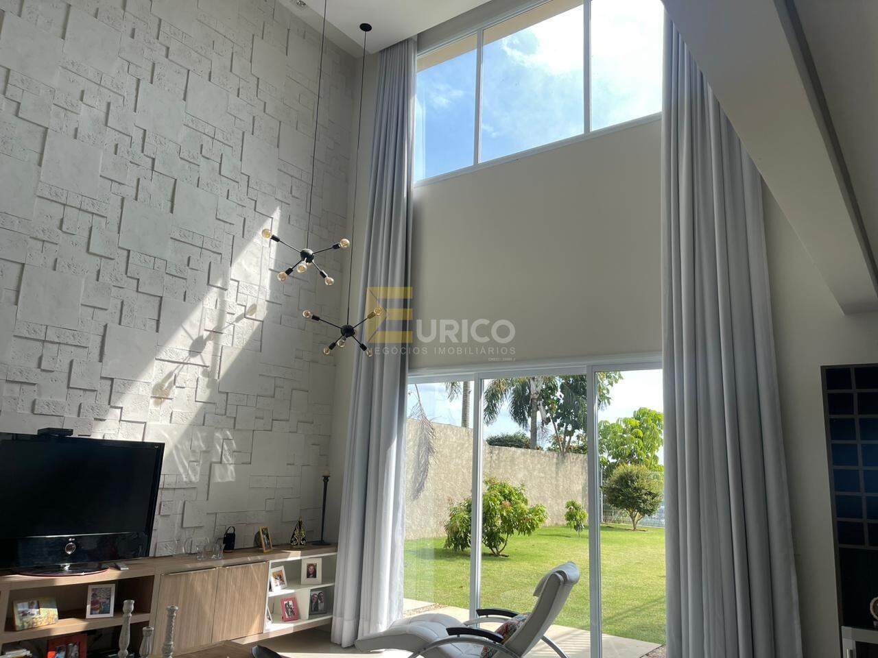 Casa em condomínio à venda no Condomínio Alpes de Vinhedo em Vinhedo/SP: 