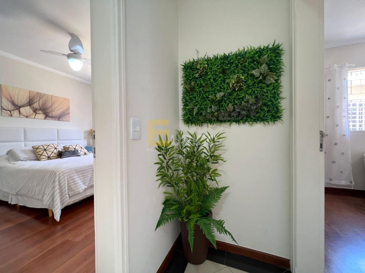 Casa à venda no JARDIM SANTA HELENA em Valinhos/SP: 